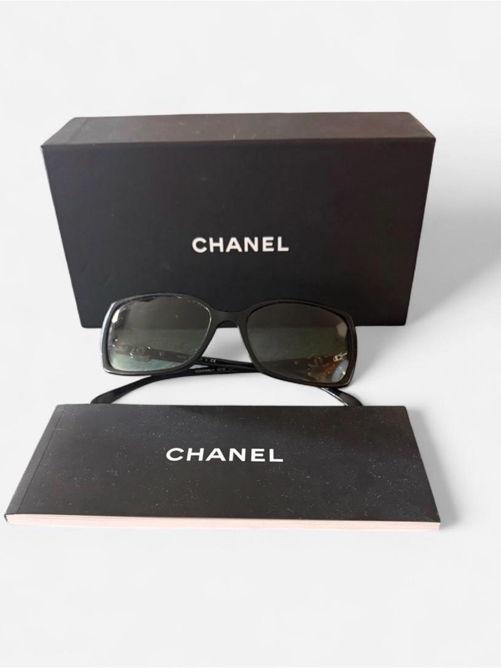 CHANEL 5218 Black Square CC Logo Gradient Sunglasses